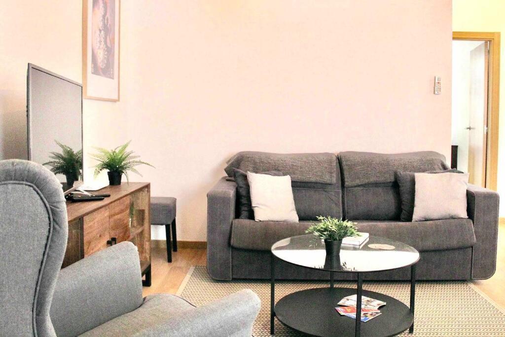 Downtown Jinetes Deluxe With Pool & Free Parking Apartman Málaga Kültér fotó